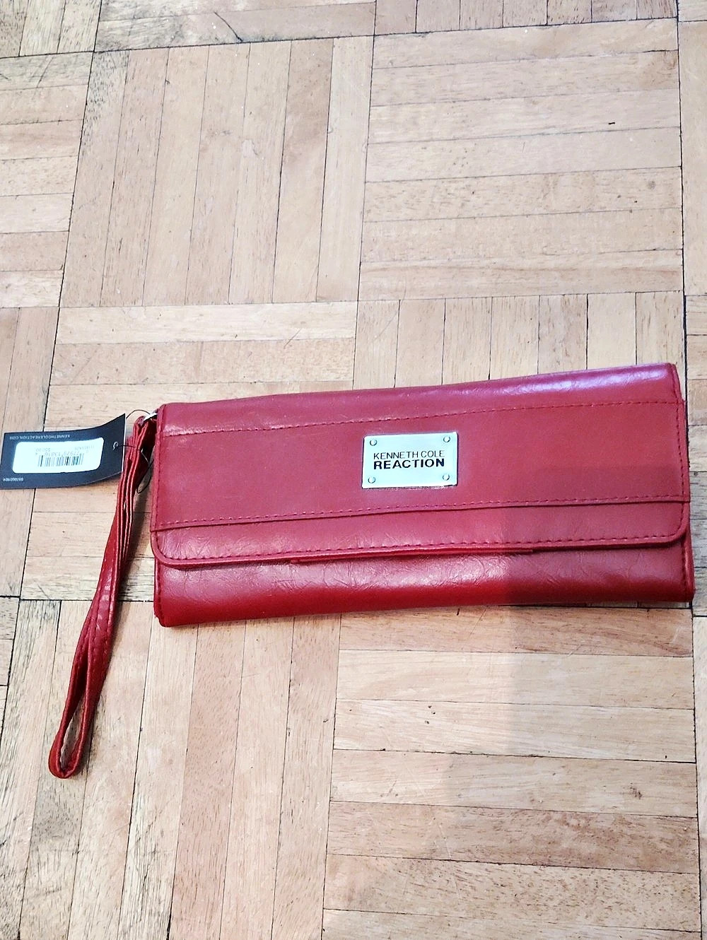 Kenneth Cole Reaction Red Wristlet Clutch NWT